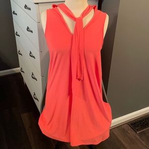 Women’s Sleeveless Coral Dress - M